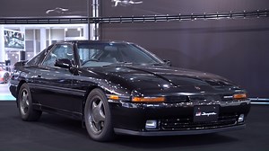 ＼三連休のスープラ特集①🏁／ 1日目は初代スープラをご紹介します‼️ セリカXXのフルモデルチェンジを機に、車名は海外と同様に「スープラ」を採用。発売当時のキャッチコピーは「TOYOTA 3000GT」でした。 そんな初代スープラが実際に走る姿を先日の「Supra Back to Japan fes」の様子とともにお届けします🚗 | TOYOTA / トヨタ自動車株式会社