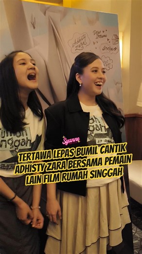 Tampak semakin happy melihat tawa lepas #bumil #cantik #adhistyzara #zaraadhisty #messigusti