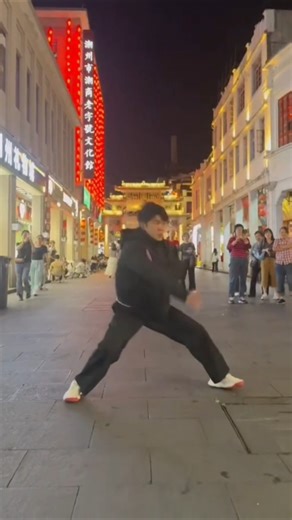 Biểu Diễn Taekwondo #body #dance #2000999d #tricking #calisthenics #acrobatics #gym #kungfu