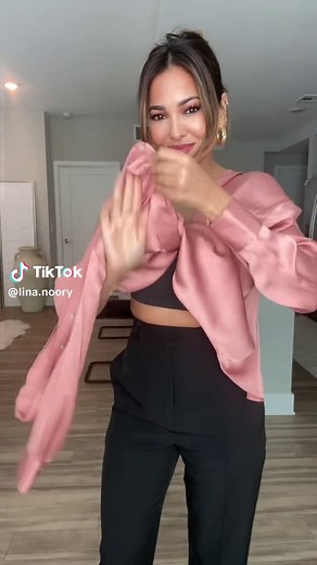 Fashion Hack: Easy Ways to Style Button Up Tops
