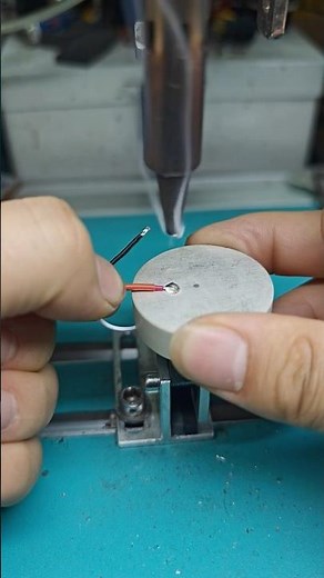 Laser-Guided Soldering for Electronics | Automatic Wire Feed | Flawless & Shiny Joints |