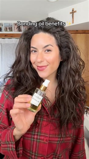 Do you use hair oil? ✨#wavyhair #wavyhairtips #wavyhaircare #wavyhairroutine #wavyhairjourney