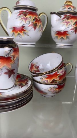 Japanese Bone China Tea Set • Maple Leaf Decoration in Red and Gold • Vintage Tea Set • Hand-painted • Japanese Porcelain Art - Etsy