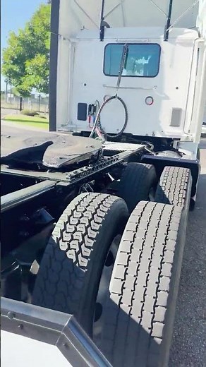 2022 KENWORTH T680 For Sale