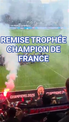 REMISE TROPHÉE CHAMPION DE FRANCE