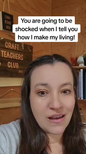 Craft fairs are great—but let’s be real... teaching craft parties is way easier. Here’s why I don’t stress over booth fees anymore: 1️⃣ No guessing how many kits to prep 2️⃣ No hauling tables, tents, and signage 3️⃣ No hoping the weather doesn’t ruin my weekend Teaching pays better, takes less setup, and gets more consistent results. I still love a good fair—but now I teach on my own terms. 💬 Drop the word summer if you want in on what’s coming ☀️ #CraftTeacherClub #CraftBusinessTips #MakersGon