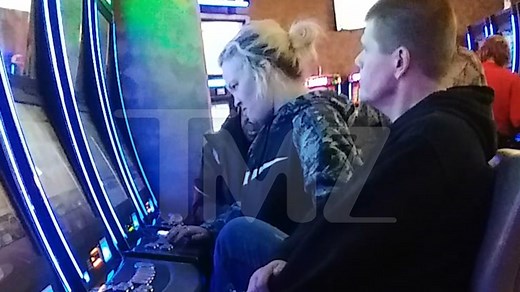 Mama June Hits a Casino Days After Crack Cocaine Arrest