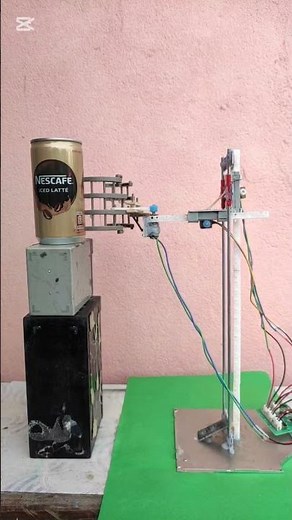 Vertical Pick and place mechanism #pickandplace #rackandpinion