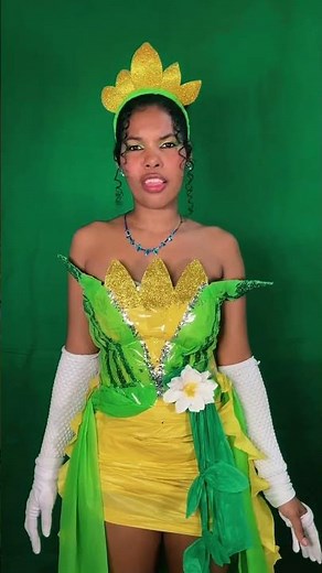 Princesa Tiana Cosplay hecho de bolsas #cosplay #Tiana