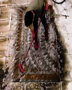 Extremely dirty flower pattern carpet cleaning #rug #carpet #satisfying #rugcleaning #carpetwashing #carpetcleaning #carpetpython | Awesome Carpet