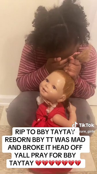 Tristeza pela Reborn Baby Taytay