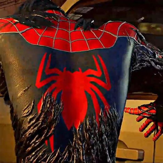 Raimi Symbiote But its back to Classic!!!