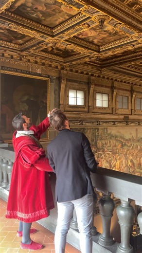 ⏳-4! Manca pochissimo allo spettacolo “Illustrissimo Signor Duca: Cosimo I de’ Medici”, l’evento di living history dedicato alla figura di Cosimo I de’ Medici! 🎭 Il duca in persona insieme a Giorgio Vasari vi aspettano nel meraviglioso Salone dei Cinquecento di Palazzo Vecchio venerdì 14 marzo alle ore 19. 🎟️ Prenota subito il tuo posto qui 👉🏻 https://bit.ly/3X0IBL7 | MUSE Firenze