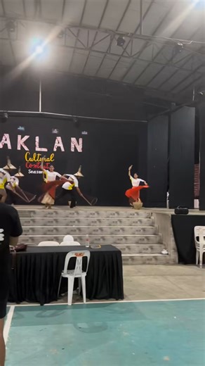 Aklan Cultural Contest Memories 🫶🏻 The Three Peat Champions JDC-JITV Dance Company of ALTAVAS! Season 1 (Aklanon Folk Dance) - Sagudsod De Mano Season 2 (Aklanon Folk Dance) - Panueo Season 3 (Philippine Folk Dance) - Oasi-oas #TatakJDC #jitvdancecompany #AklanCulturalContest2025 | JDC JITV Dance Company