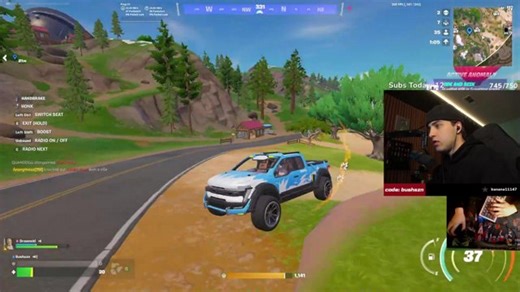 Fortnite > Football! | High Kill Zero Build Gameplay | !discord