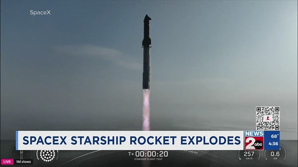 SpaceX starship rocket explodes