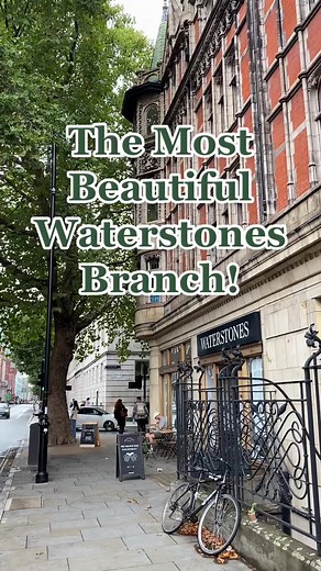 Exploring Waterstones Gower Street in London