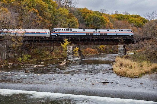 Amtrak’s New Gold Runner Line Travels Nearly the Full Length of California—With Access to Yosemite and the Mojave Desert
