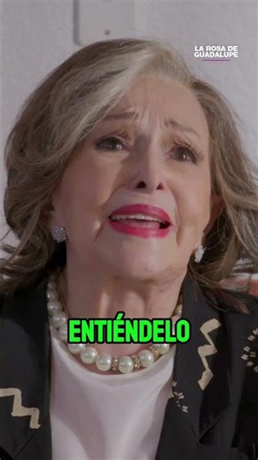 😢 She has to endure the rejection of her ungrateful children 😞👨‍👩‍👧‍👦 #LaRosaDeGuadalupe