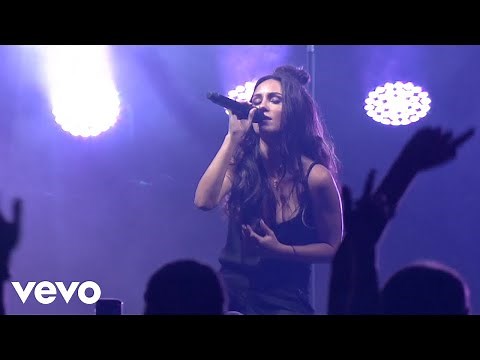 Amy Shark - Mr. Brightside (Live from Rod Laver Arena)