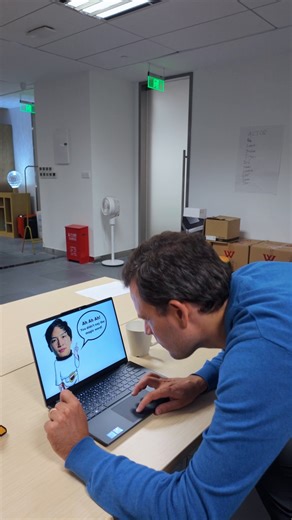 Tentu aja kita udah pakai Acer User Sensing 😉. Kasih privasi terbaik dengan mudah di Swift 14 AI AMD terbaru. Yuk, tinggalin laptop kamu sebentar 😎 #Swift14AI #AIPC #Work #WorkLaptop | Acer Indonesia