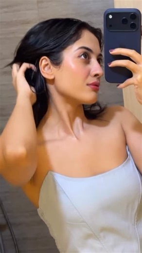 Simran💕 on Instagram: "Pretty❤️ @officialaditisharma"