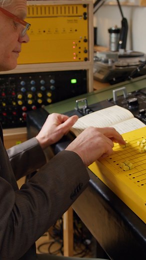 👀 A sneak peek behind the scenes at Emil Berliner Studios. ___ To mark the 200th anniversary of Bruckner's birth, we present a new 17-LP vinyl edition of Karajan's cult complete symphonies cycle recorded 1975-1981. All analogue recordings have been remastered and edited in pure analogue by the outstanding Rainer Maillard and Sidney C. Meyer, using a machine specially set up for the original 8-track recordings. The digital recordings were also remastered and edited by the same team, optimizing t