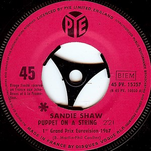 Sandie Shaw - Puppet On A String