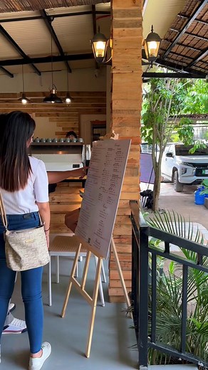 Lunch time. 💐🌿🍂 | JH Garden Cafe & Restaurant