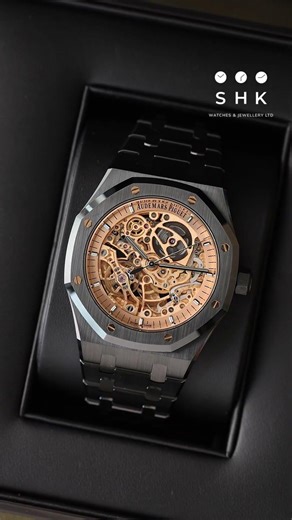 ONE OF THE MOST MESMERISING APs EVER CREATED 🔥🖤15416CE BLACK CERAMIC SALMON #audemarspiguet #watch