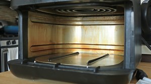 My Favorite Ways to Clean My Air Fryer