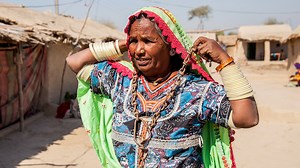 Bonded labour : Spiraling debt trapping Pakistan’s brick kiln workers