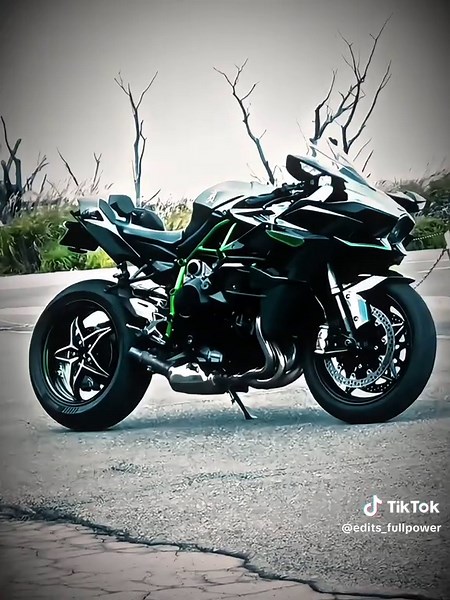 Kawasaki H2R Motorcycle Edits and Highlights