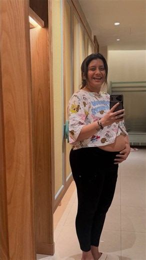 Priyanka Deshpande Shares Her Beautiful Baby Bump ❤️ | Fans Shower Love & Wishes