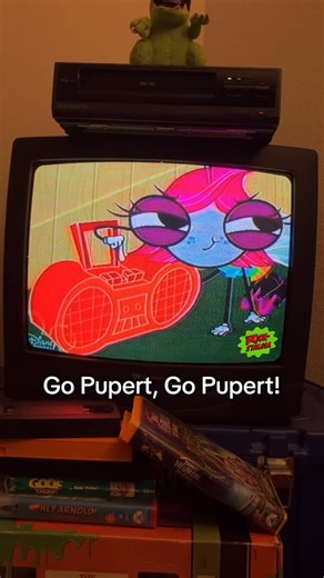 Rickstalgia on Instagram: "The Buzz on Maggie may be a forgetten by most, but it had a lot of great moments 🤣 Did you watch this show? #rickstalgia #rickstalgiasummer #90sbaby #zillennial #millennial #2000skids #2000snostalgia #2000sthrowback #2000skid #2000schildhood #buzzonmaggie #thebuzzonmaggie #disneychannel #2000sdisneychannel #disneychannelshows #disneychannelthrowbacks"