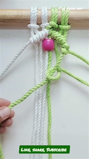 How to make a key chain l unique key chain #thepriyaart #diy #handcraft #art