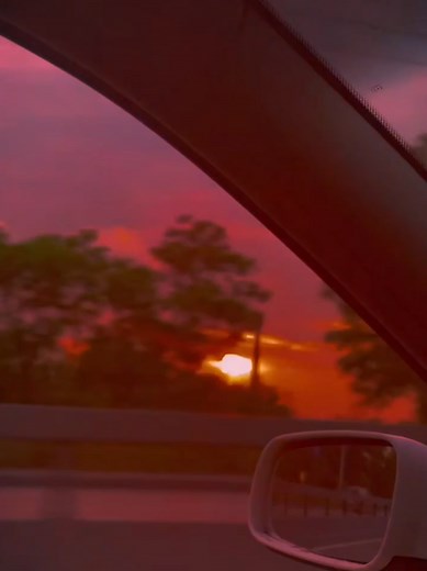 Violin Night: A Unique Atmosphere with Phonk Music