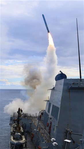United States Navy ship launches Tomahawk Land Attack Missiles in Operation Epic Fury March 1, 2026