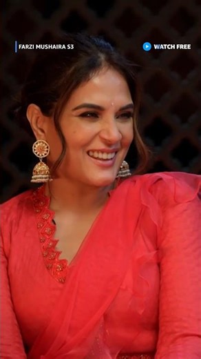 Zakir Khan's Gutka Shayari Special 🤣 | Richa Chadha | Farzi Mushaira | Amazon MX Player