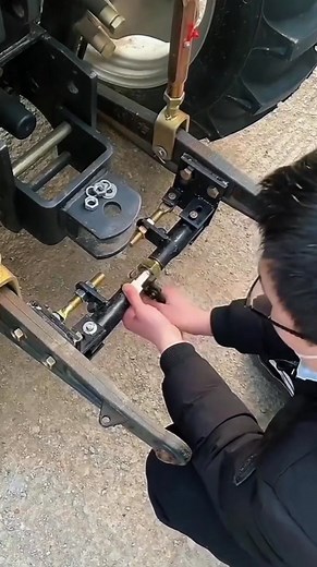 498K views · 3.1K reactions | See the process of how to use the tractor's balance puller #shortvideo #tractorpull #reelsvideoシ #machine #educational #goodtips #automobil | Hamim machines | Facebook