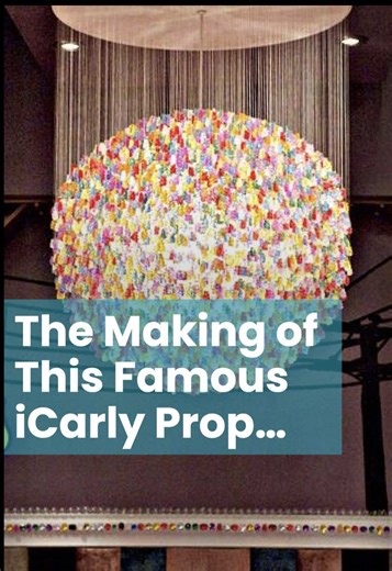 The fascinating story behind the gummy bear chandelier from iCarly... 🍬😋 #icarly #gummybearchandelier #nickelodeon #childhood #tv