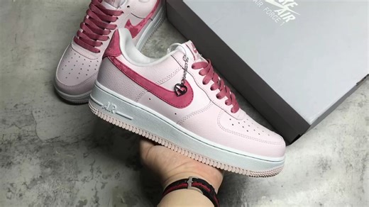 【全方位实拍】Nike Air Force 1 '07 "Valentine’s Day" 情人节限定 糖果色 低帮板鞋 粉色
