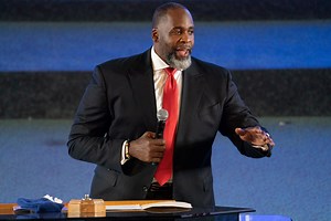 Former Congresswoman Cheeks Kilpatrick remembered as strong family and political leader