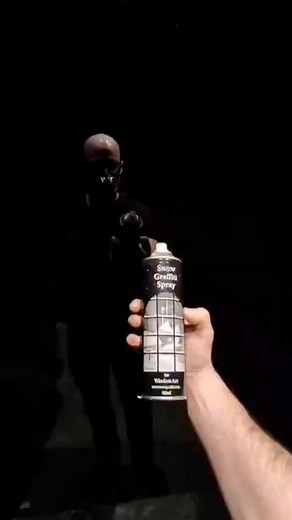 9.3M views · 167K reactions | Cute winter scene tutorial using #snowgraffiti spray❄️ #snowgraffiti #snowsprayart #windowart #ownbrand #christmas #diy #craft | Snow Graffiti | Facebook