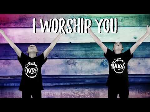 Waymaker - Sinach | Kids Worship with Motions