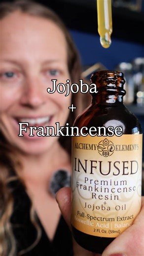 When we made our resin crafted extract we knew it belonged in the eternal radiance serum but we also wanted to create versatile oils that could perform multiple functions; hair, skin and face. So we picked 3 versatile oils (jojoba, castor, sea buckthorn fruit oil) for different skin types with different benefits and carefully infused our boswellia serrata extract into them. This is our ioioba oil, this is verv versatile, light, and suitable for all skin types. I was one of those women who was sc