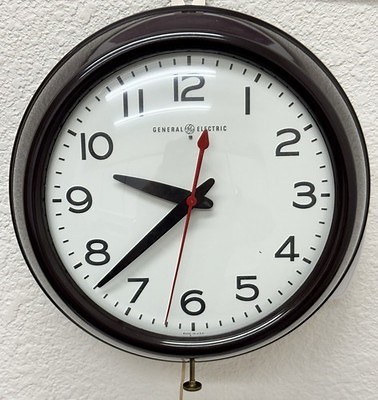 Vintage General Electric Wall Clock 2908B Mid Century GE Industrial Works USA | eBay