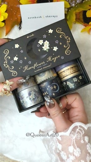 Ad | Affiliate ✨ A touch of moonlight magic 🌙 Unboxing this stunning Moonflower Magic set from Notebook Therapy — pure calm and beauty in every detail. This box feels like opening a little piece of the moon 🌕✨ Use code QUEENSART10 for 10% off your order 🪄 All links are in my profile bio 💛 #notebooktherapy #moonflowermagic #unboxing #journaling #queensart #fblifestyle | QueensArt