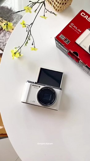 Casio Exilim ZR1100 HS 16MP CMOS Sensor Compact Camera