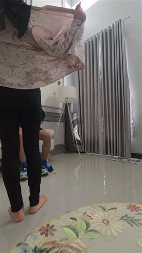 Kurniawan Eka Syahputra on Instagram: "Sory gaess. Long run hr ini BATAL due to operational reason. Note: hanya khusus pasangan yg sdh halal ya gaes 😁🙏🏻 #runningmate #runningmotivation #pelarikonten"